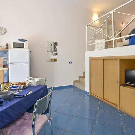Holiday home Pet Friendly In Balestrate